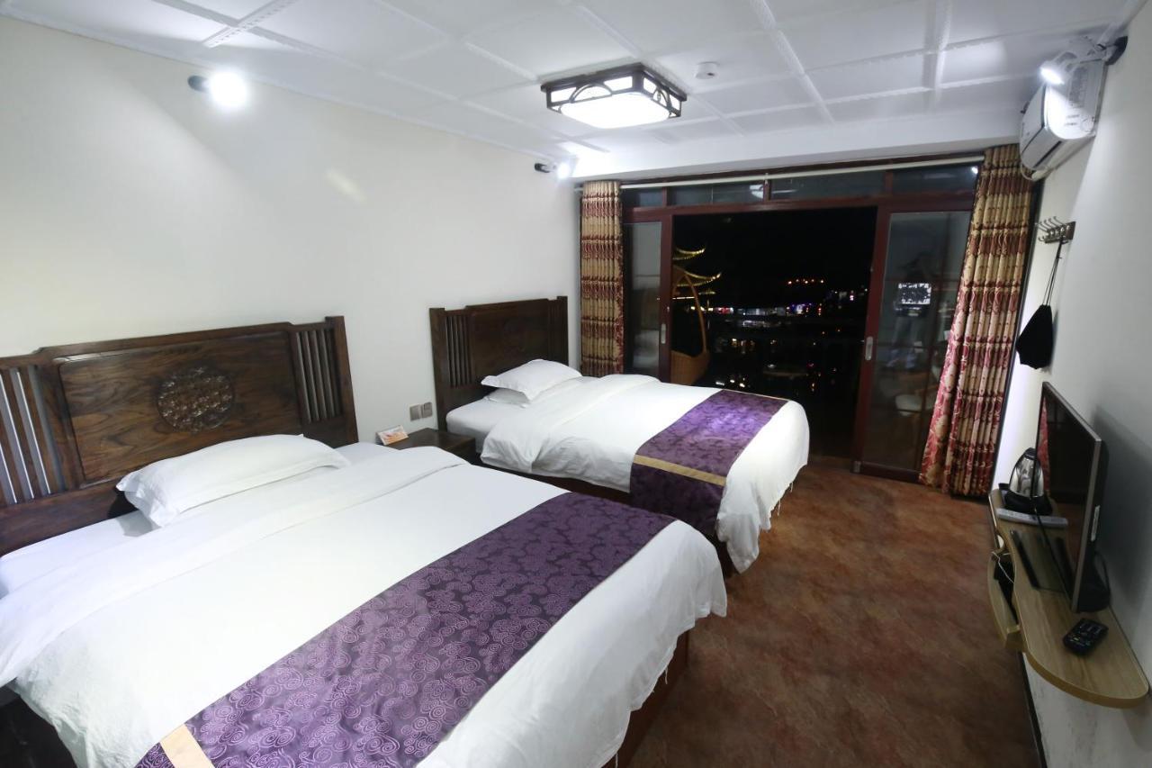Lqj Riverside Guest House فنغهوانغ المظهر الخارجي الصورة