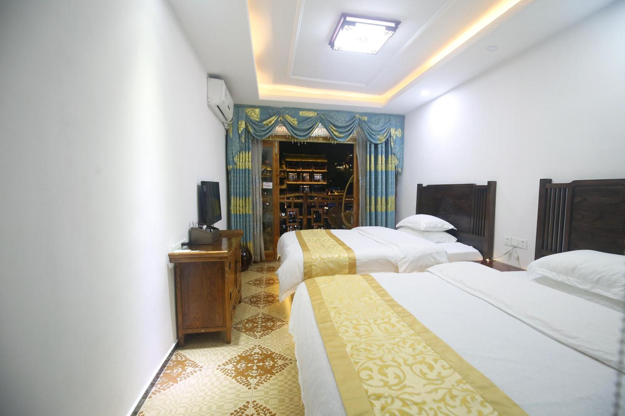Lqj Riverside Guest House فنغهوانغ المظهر الخارجي الصورة
